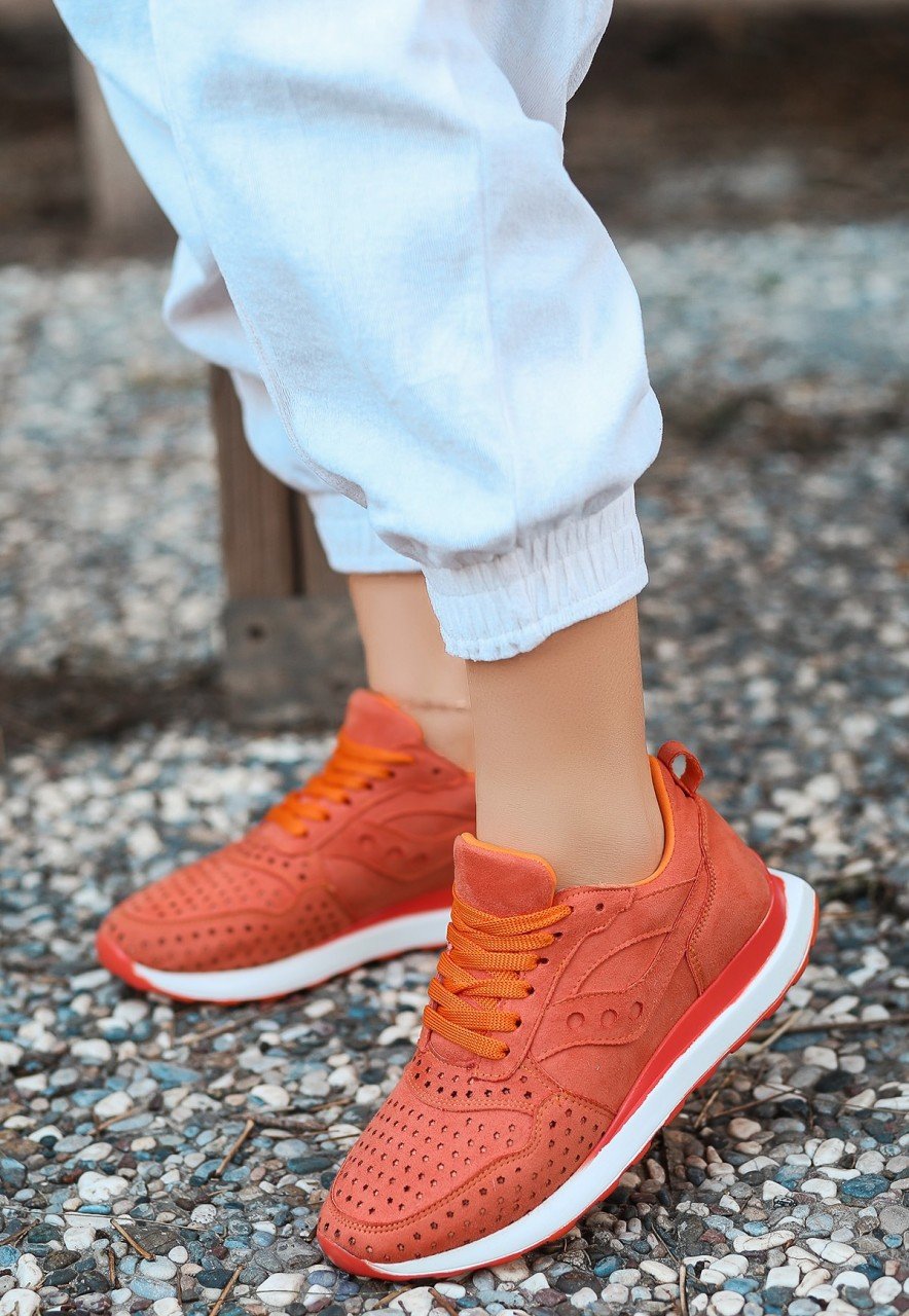 İlla Turuncu Süet Bağcıklı Spor Ayakkabı